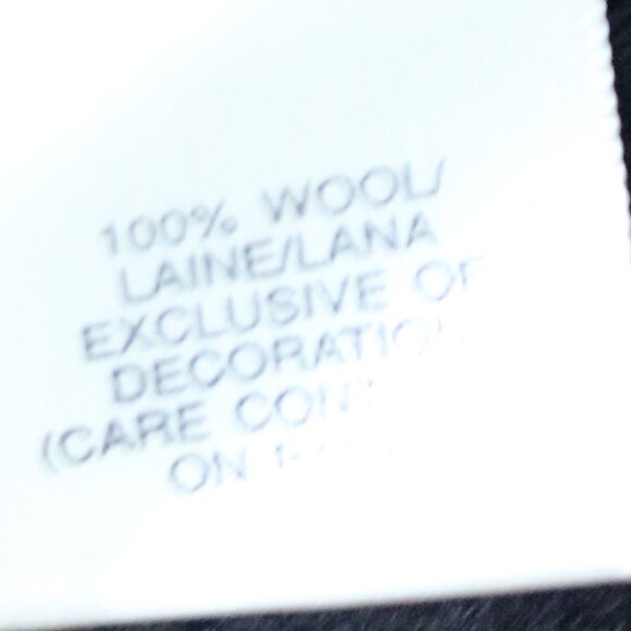 Susan Bristol Black and Gray Floral Cardigan - Picture 8 of 8